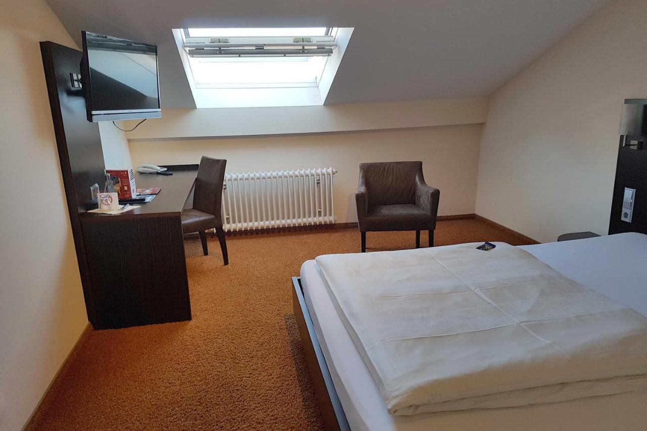 Stern Otel Albershausen Dış mekan fotoğraf